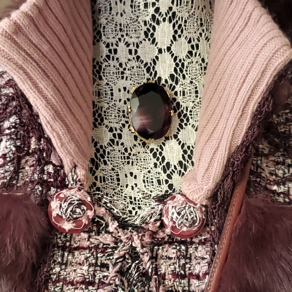 SALE 🎉Host Pick🎉 LUXURY 8 PC OUTFIT. See Listing for shop contributors! - Picture 7 of 17